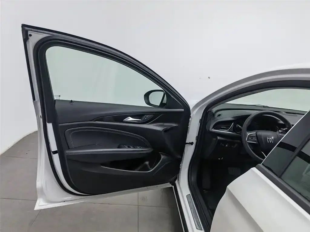 Buick Regal 2023 из CN, фото 8