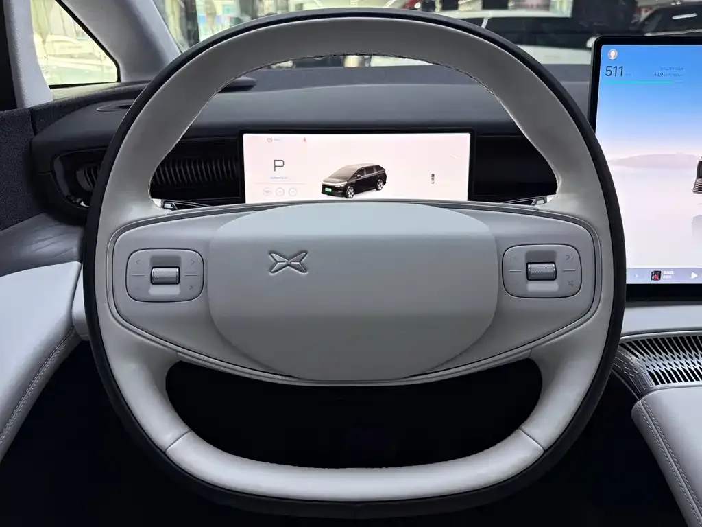 XPeng X9 2024 из CN, фото 2
