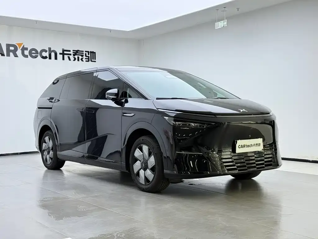 XPeng X9 2024 из CN, фото 9