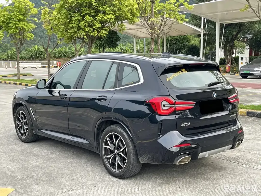 BMW X3 — фото 10