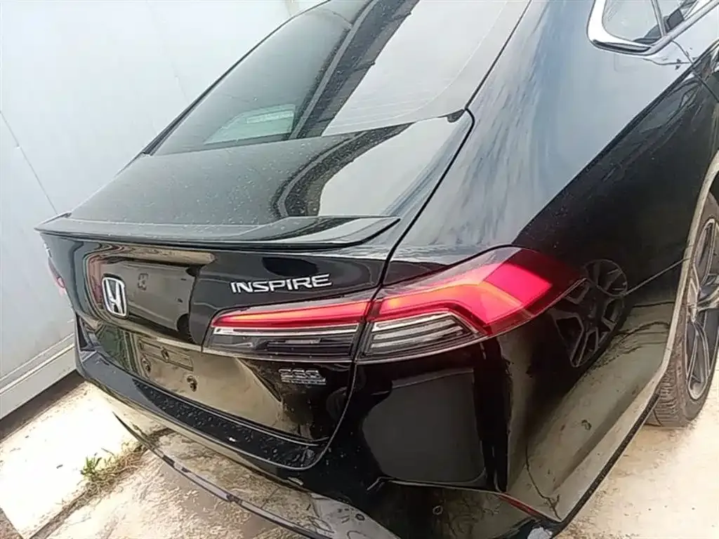 Honda Inspire — фото 2
