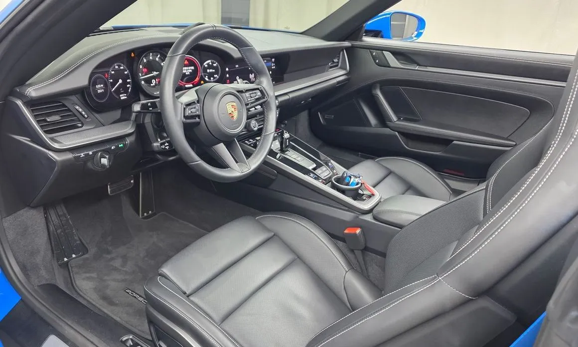 Porsche 911 2023 из KR, фото 7