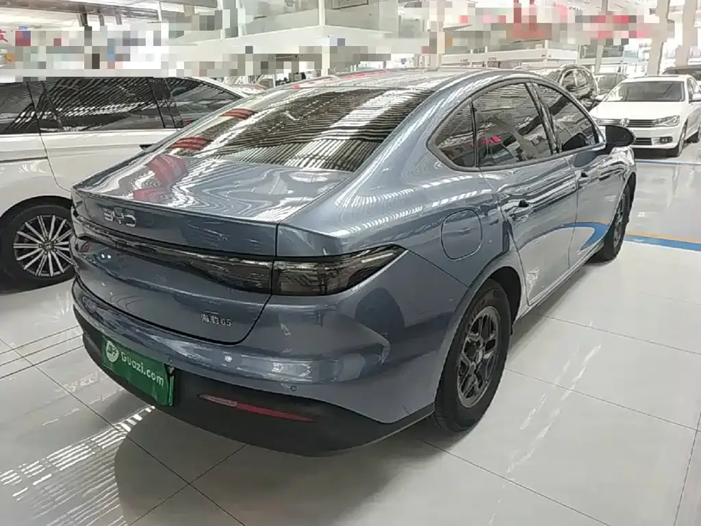 BYD Seal 05 DM-i — фото 3