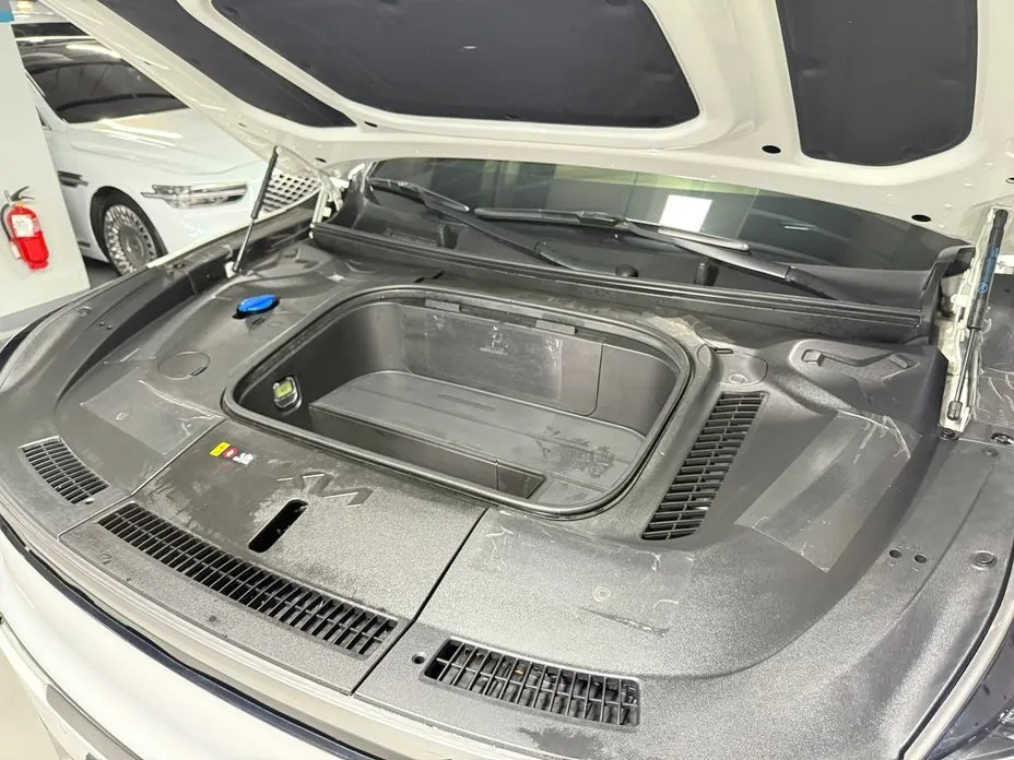 Kia EV9 2024 из KR, фото 7
