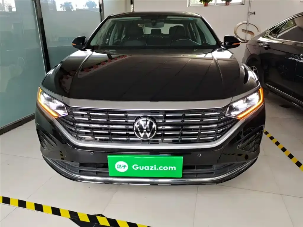Volkswagen Passat — фото 2