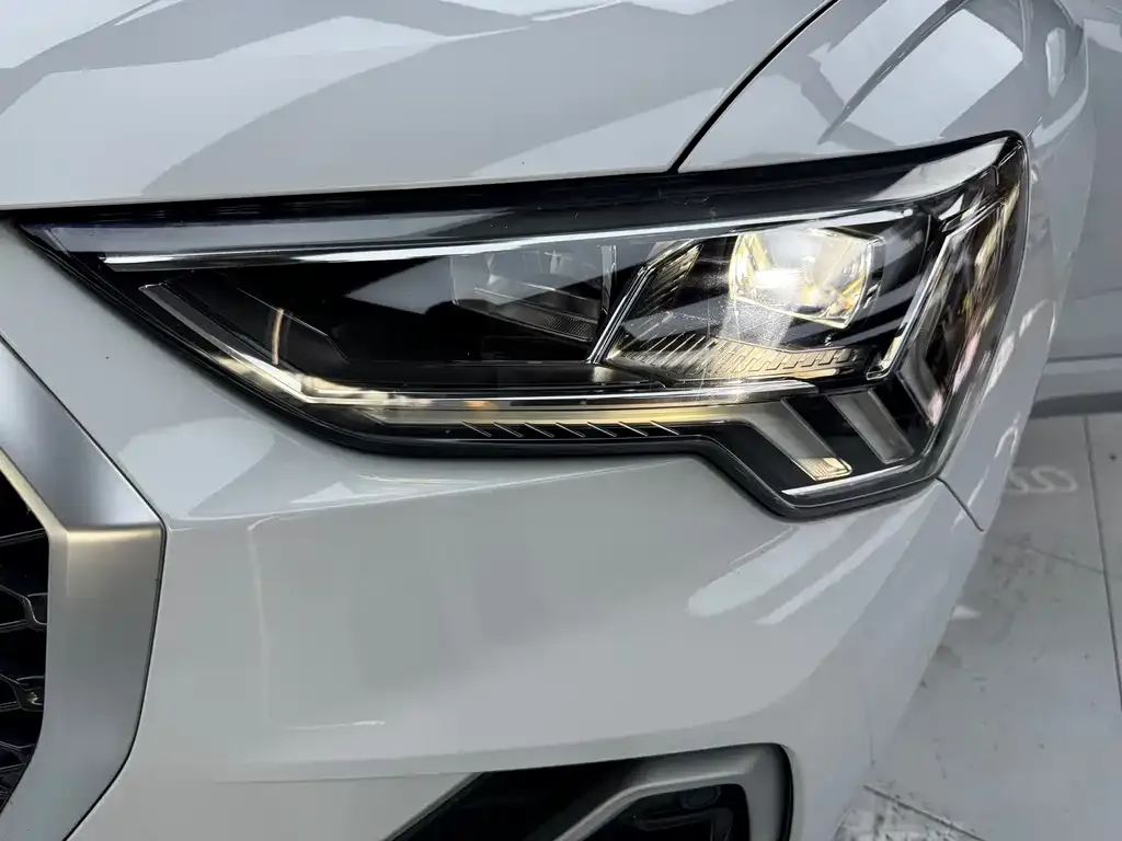 Audi Q3 Sportback 2022 из CN, фото 7