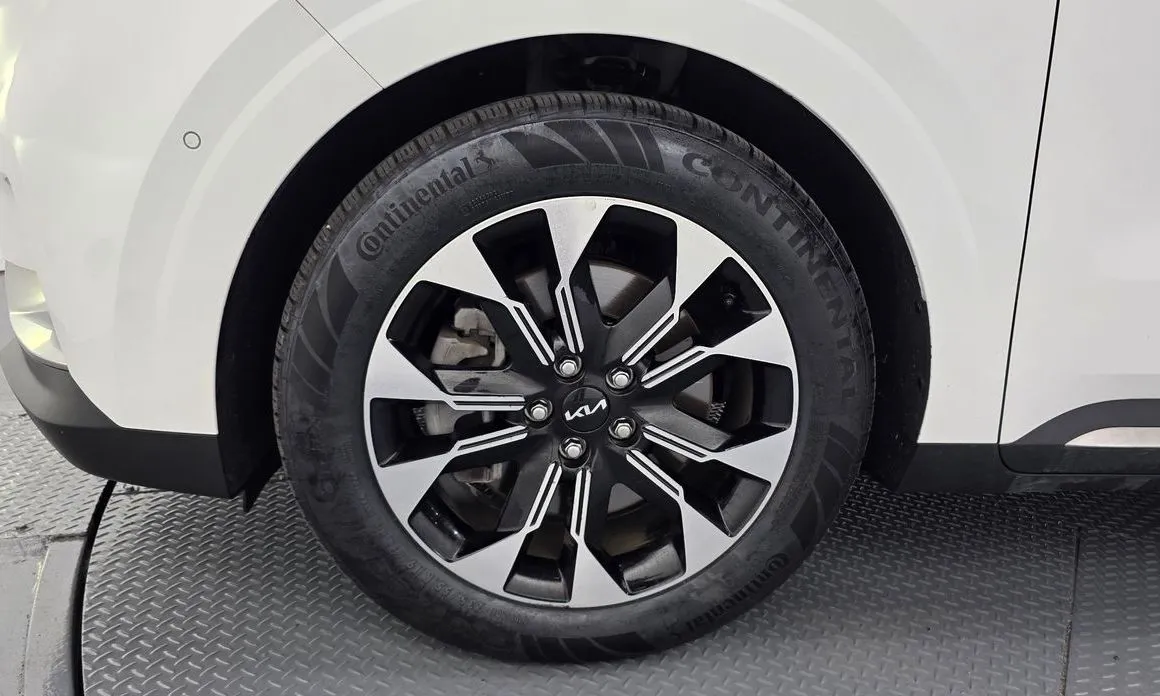 Kia Carnival 2023 из KR, фото 6