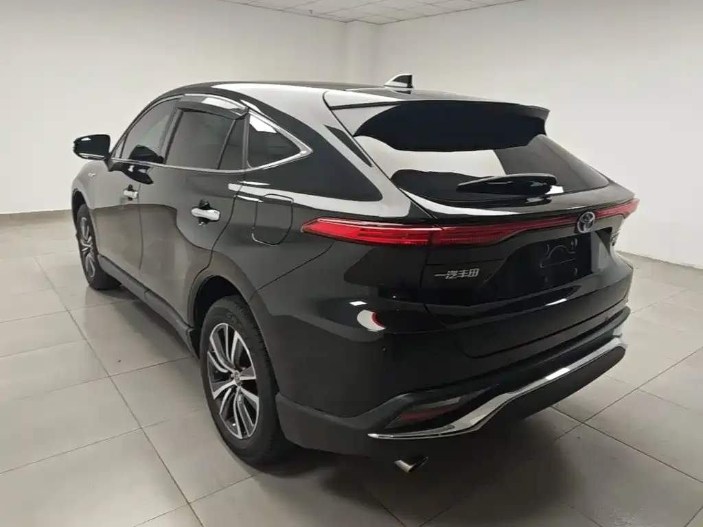 Toyota Harrier — фото 10