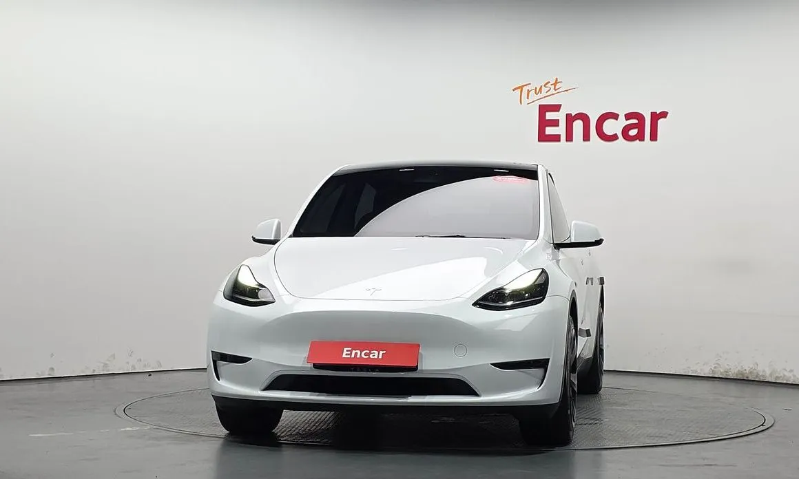 Tesla Model Y 2023 из KR, фото 3