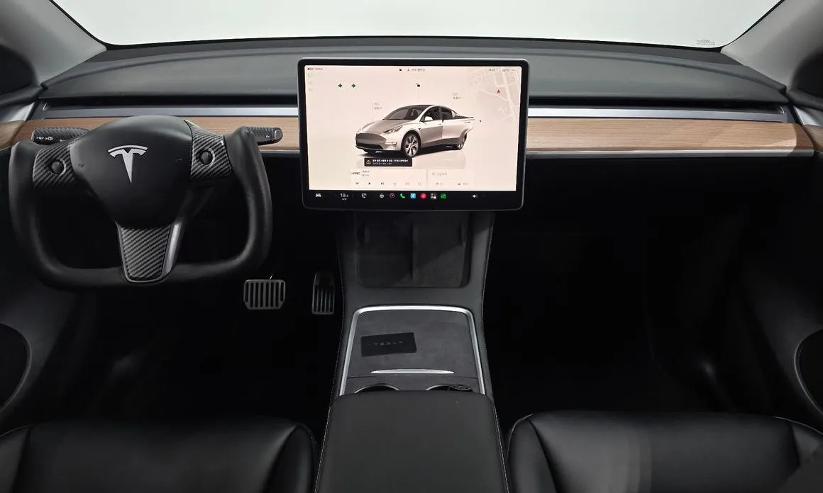 Tesla Model Y 2023 из KR, фото 10