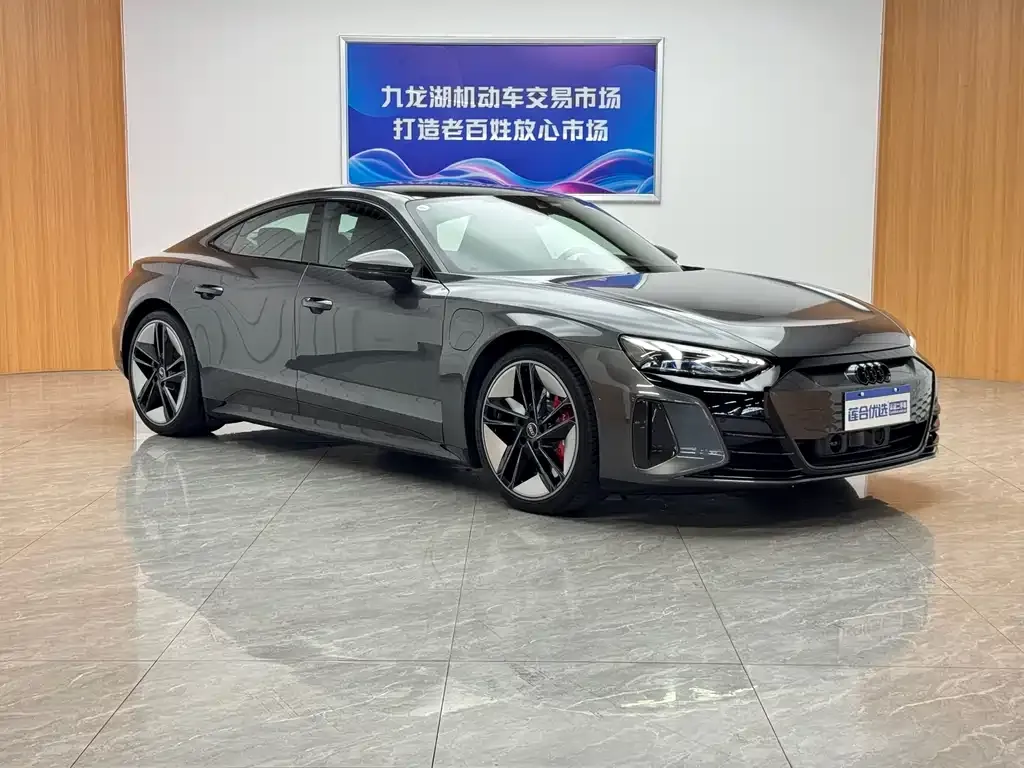 Audi RS e-tron GT 2023 из CN, фото 4