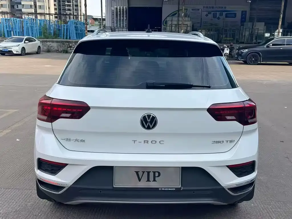 Volkswagen T-Roc 2021 из CN, фото 2