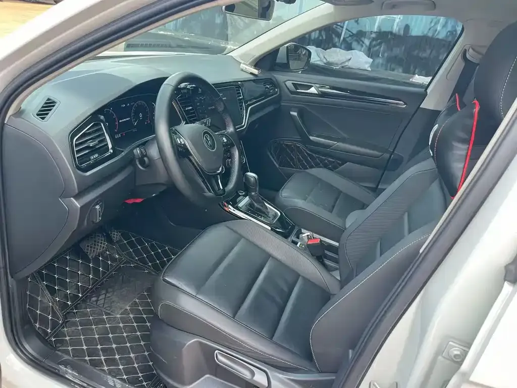 Volkswagen T-Roc 2021 из CN, фото 6