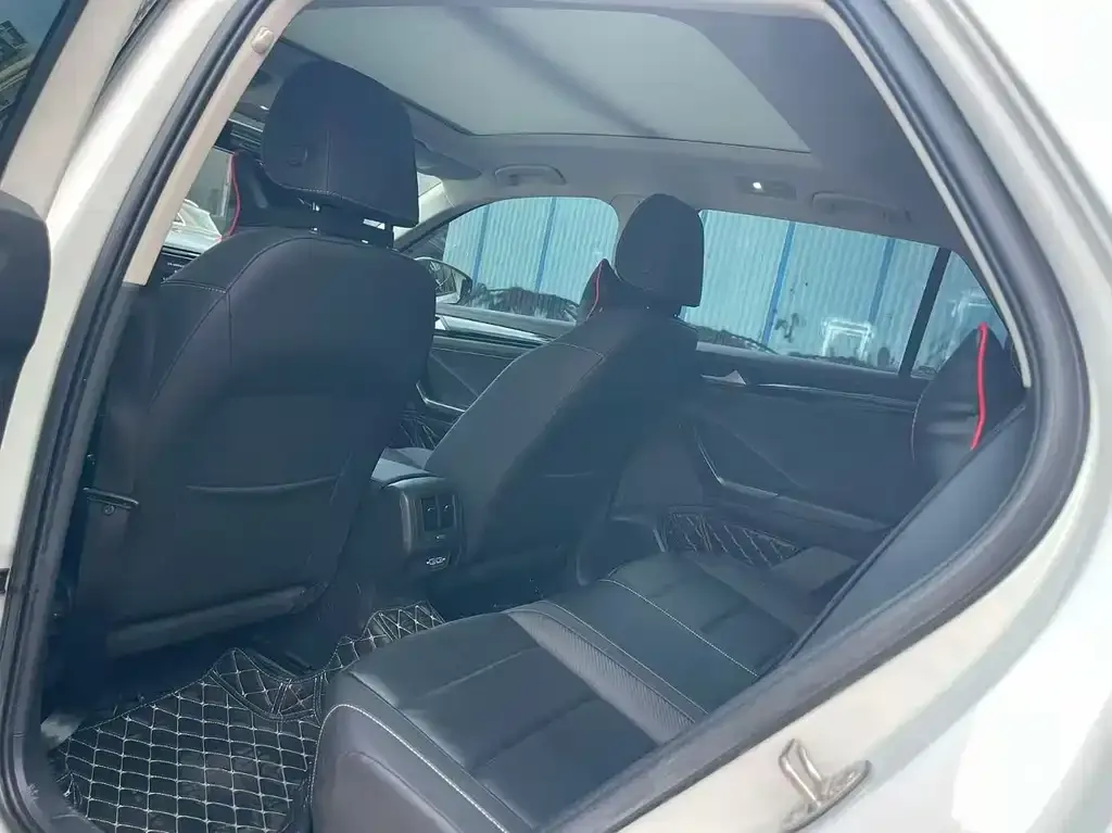 Volkswagen T-Roc 2021 из CN, фото 3