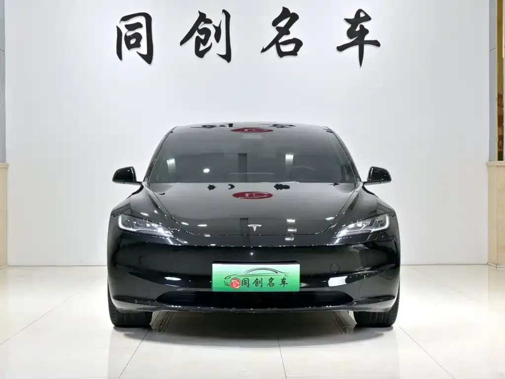 Tesla Model 3 — фото 8