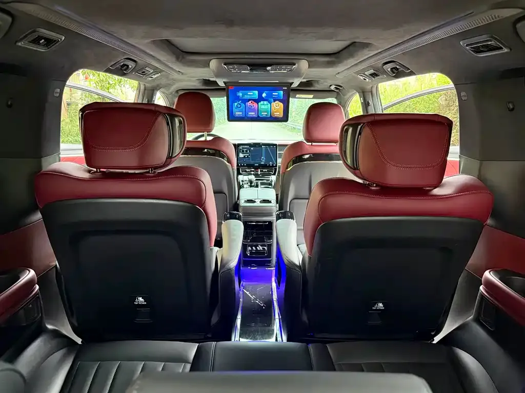 GAC Motor Trumpchi M8 — фото 2
