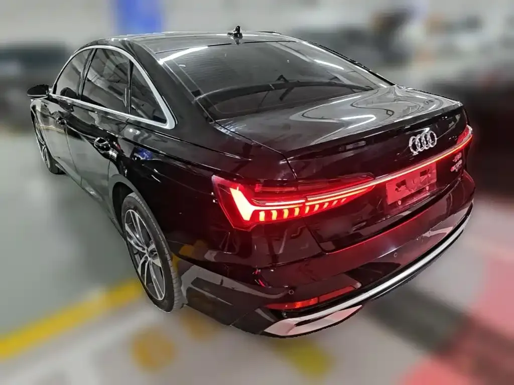 Audi A6L — фото 5