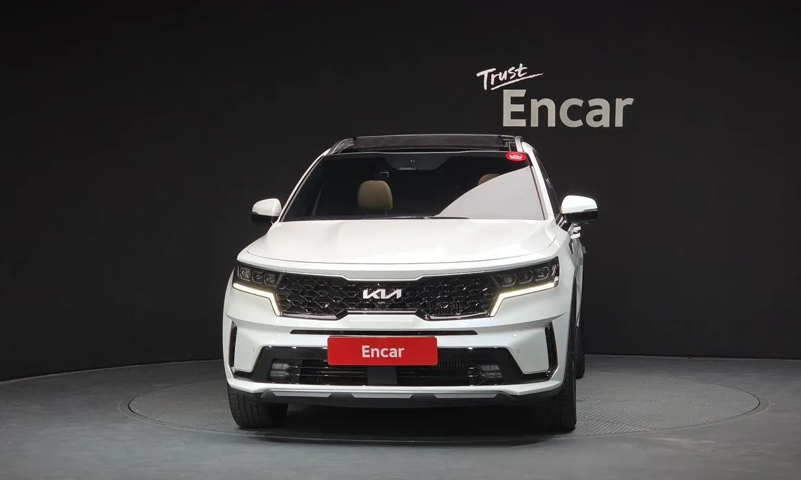 Kia Sorento — фото 7