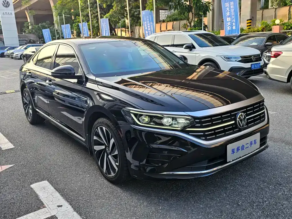 Volkswagen Passat — фото 5