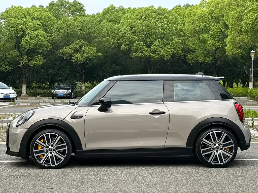 MINI Cooper (3-door) — фото 10