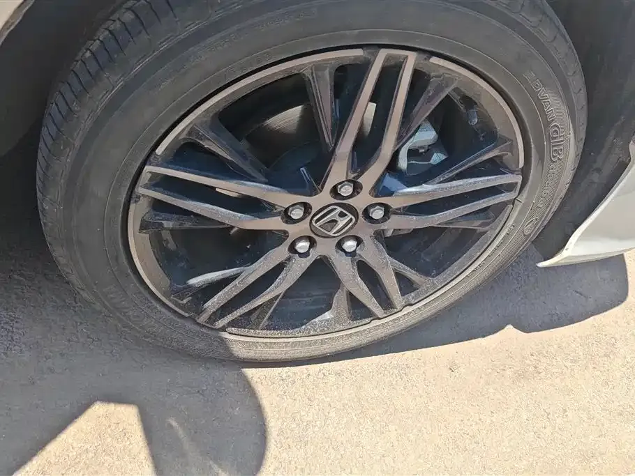 Honda Odyssey — фото 10