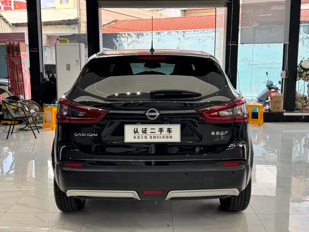 Nissan Qashqai — фото 6