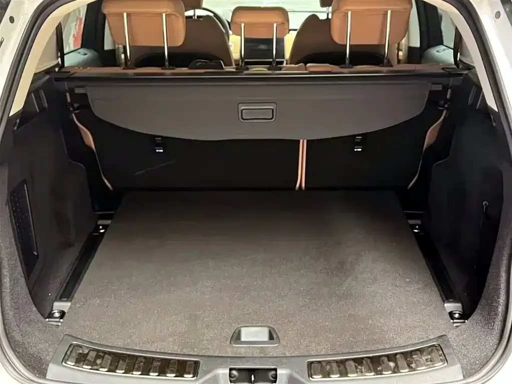Land Rover Discovery Sport — фото 2