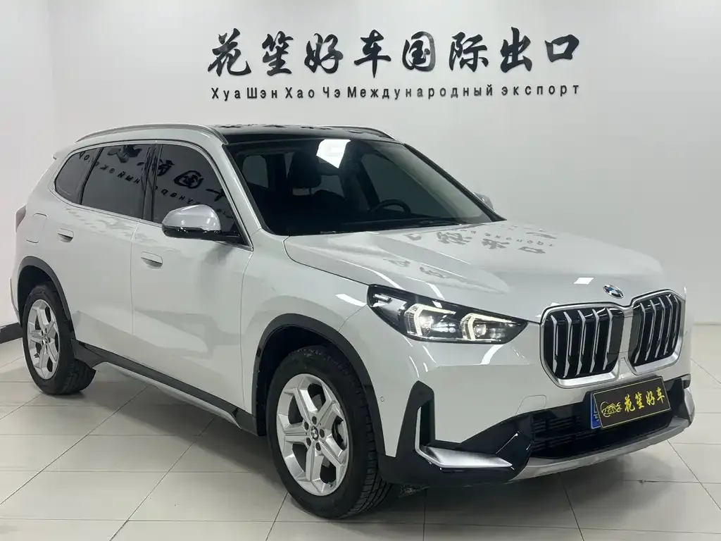 BMW X1 — фото 7