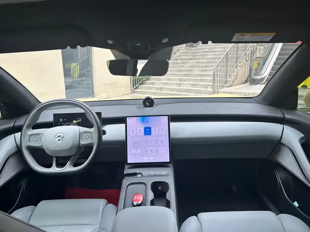 NIO ET5T 2023 из CN, фото 2