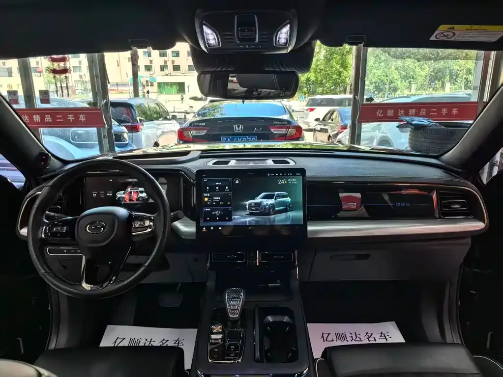 GAC Motor Trumpchi GS8 — фото 4