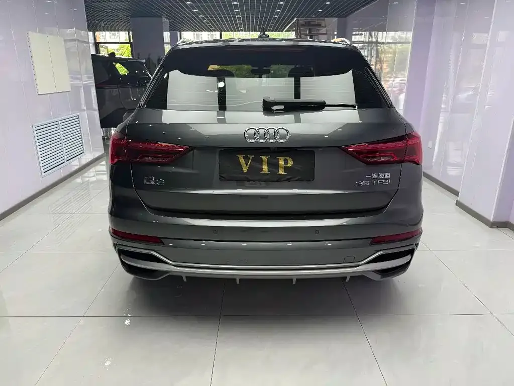 Audi Q3 — фото 3