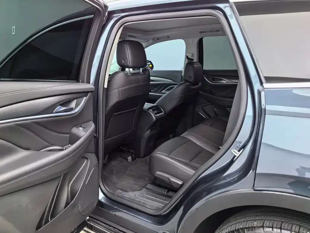 Buick Enclave 2021 из CN, фото 9