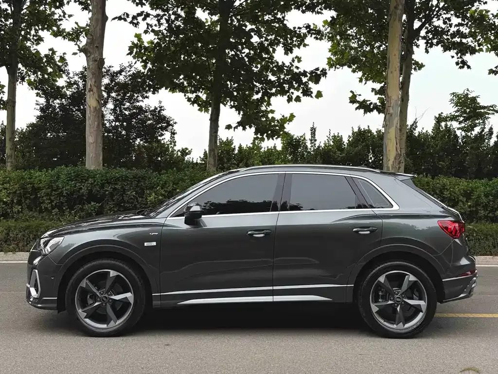 Audi Q3 — фото 3