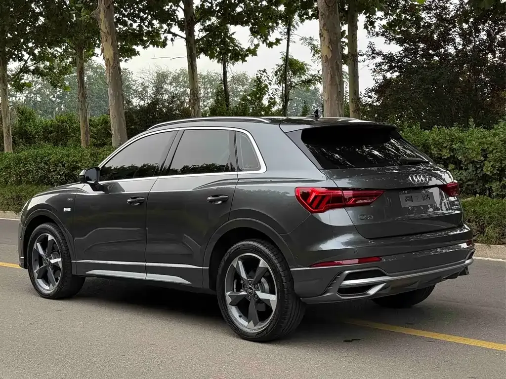 Audi Q3 — фото 5
