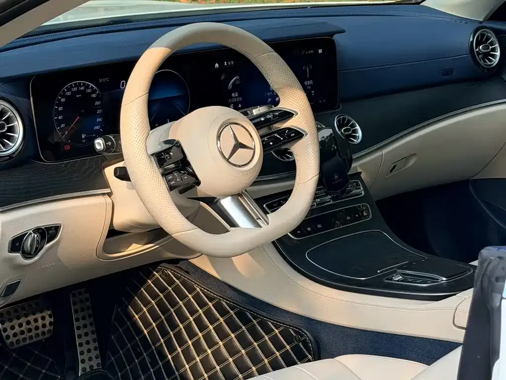 Mercedes-Benz E-Class (Import) — фото 9