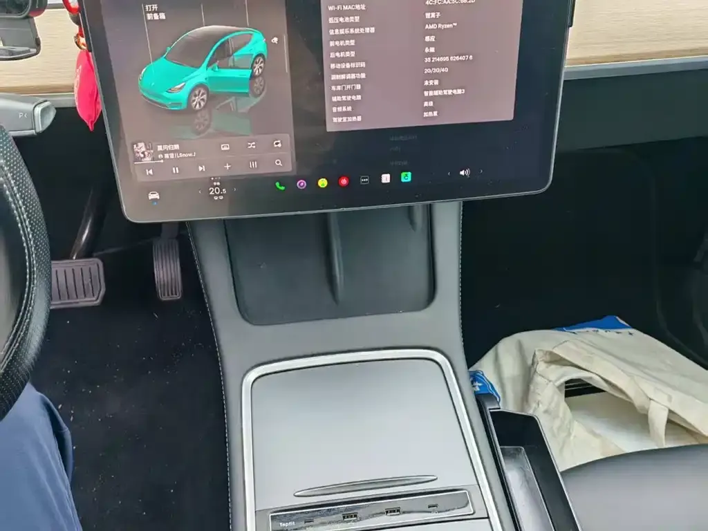 Tesla Model Y — фото 3