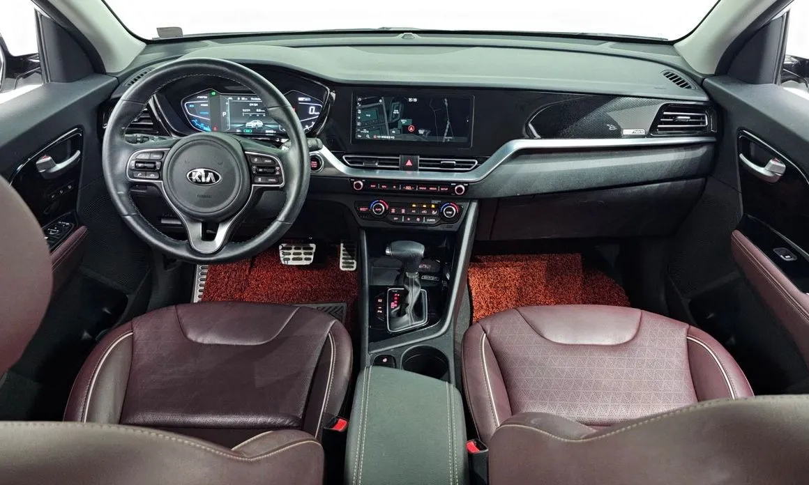 Kia Niro — фото 10