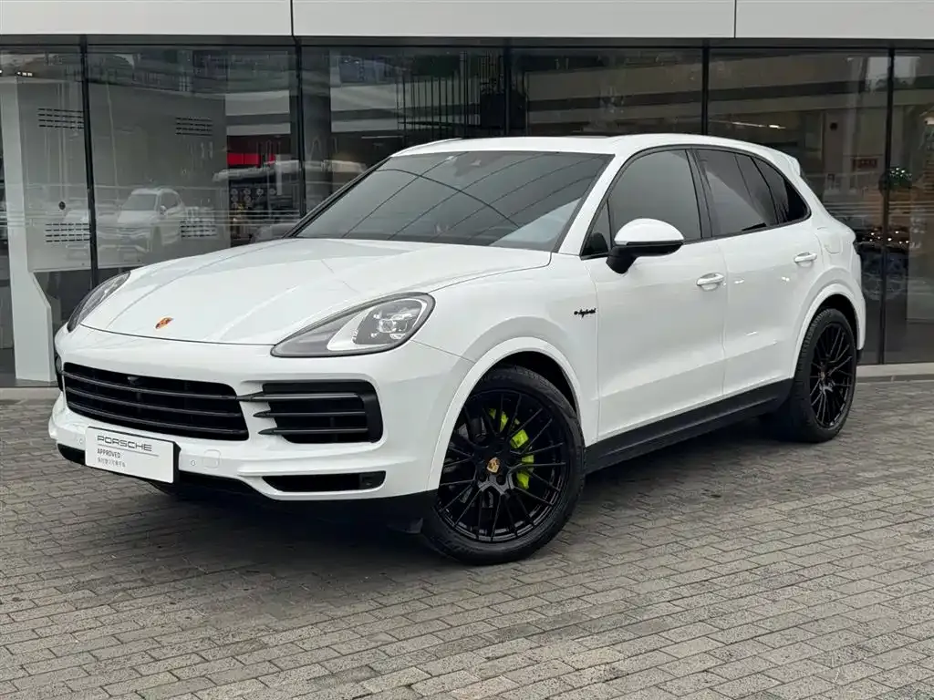 Porsche Cayenne Hybrid — фото 1