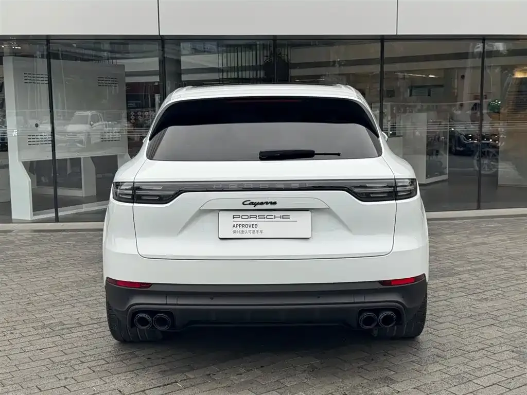 Porsche Cayenne Hybrid — фото 4