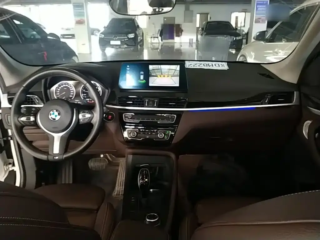 BMW X1 — фото 8