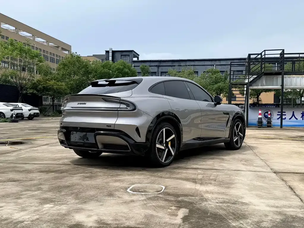 Xiaomi YU7 — фото 9