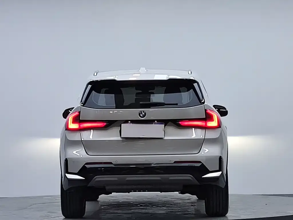 BMW X1 — фото 3