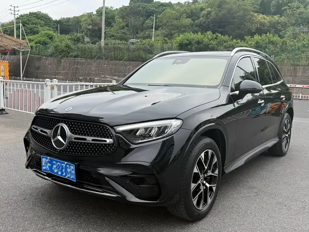 Mercedes-Benz GLC — фото 1