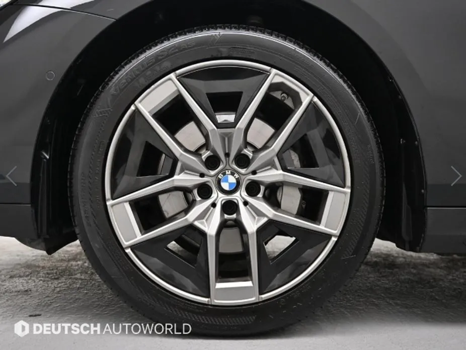 BMW 5-Series 2024 из KR, фото 7