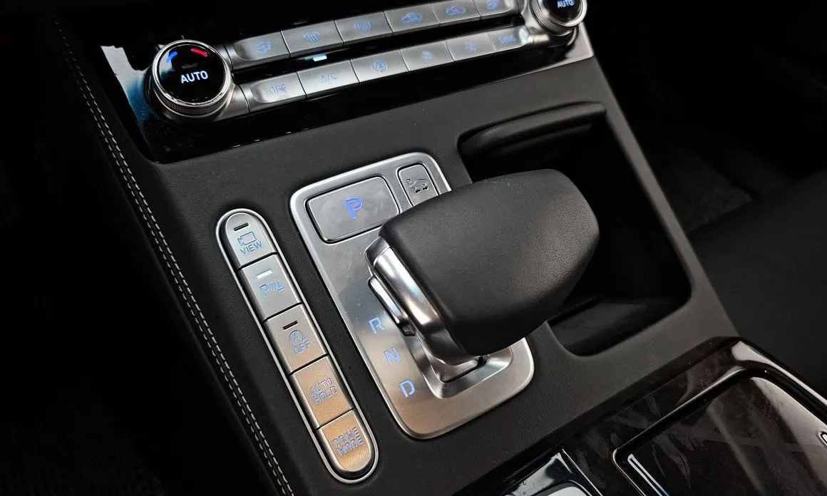 Genesis G90 2021 из KR, фото 2