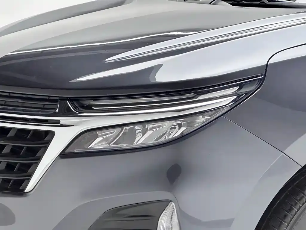 Chevrolet Equinox 2023 из CN, фото 10