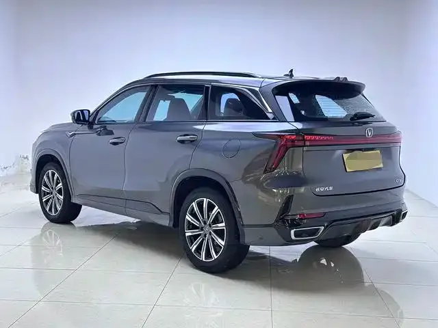 Changan CS75PLUS — фото 2