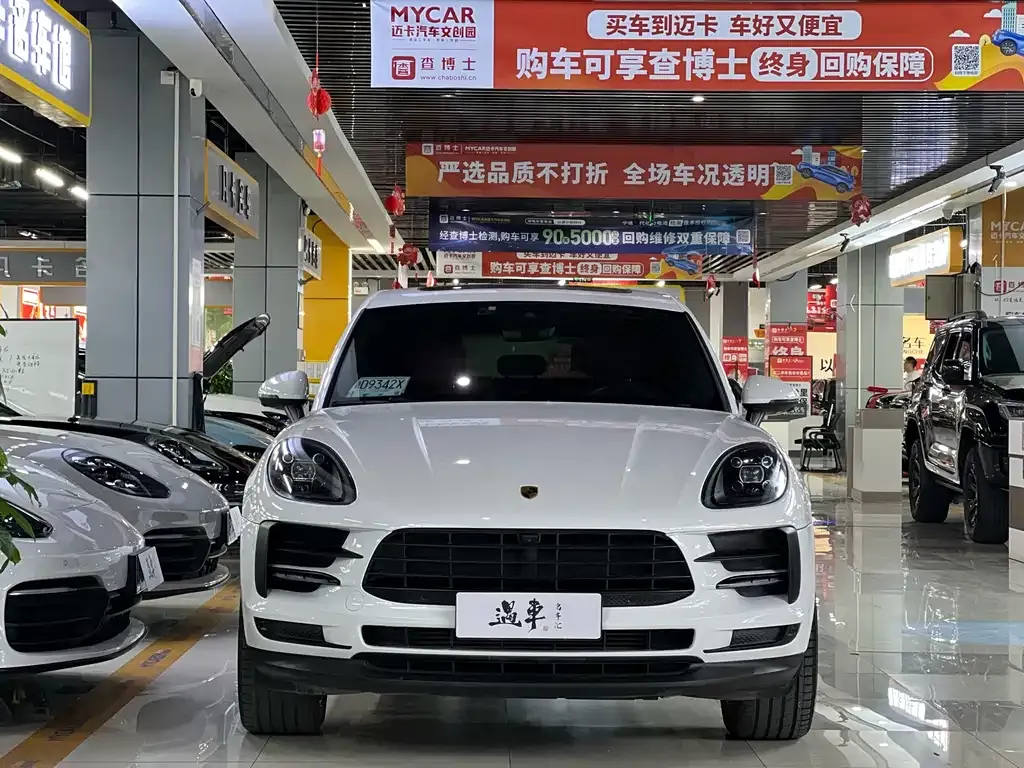 Porsche Macan — фото 9