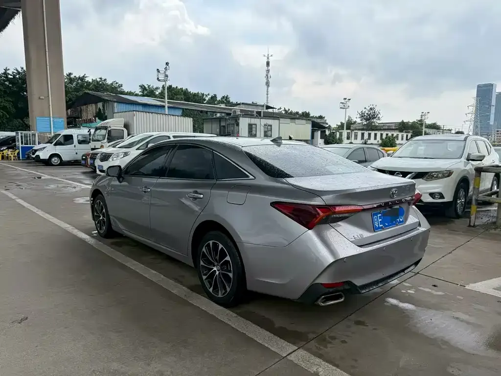 Toyota Avalon 2024 из CN, фото 4