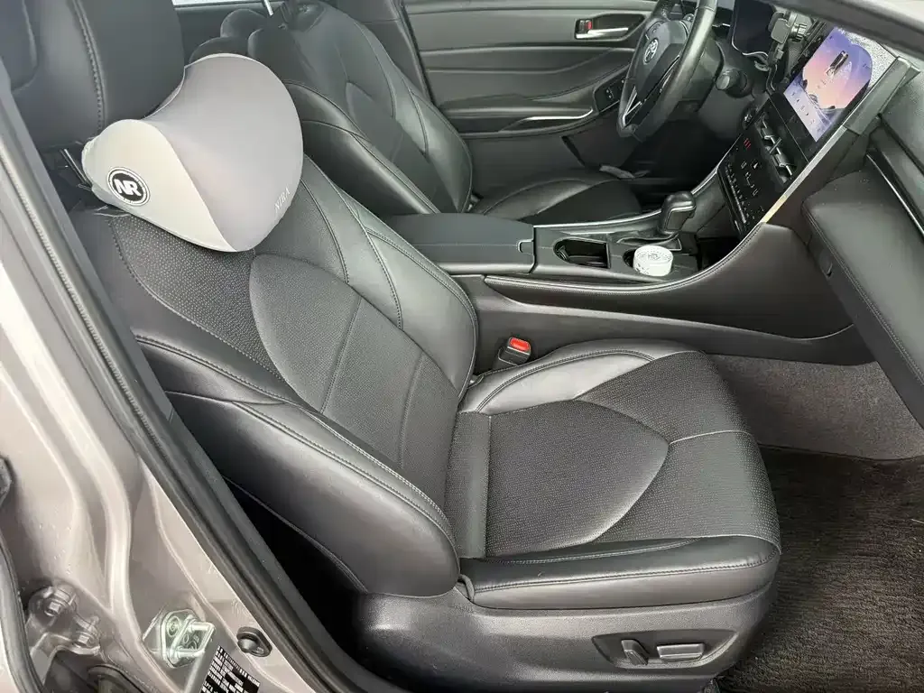 Toyota Avalon 2024 из CN, фото 8